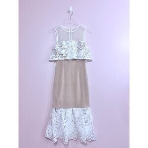 Elliatt Serenity Cold Shoulder Midi Dress in White Size XS